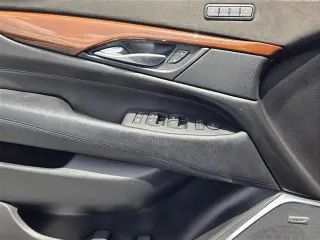 Cadillac Escalade ESV 2018 Lujo 4 puertas SUV