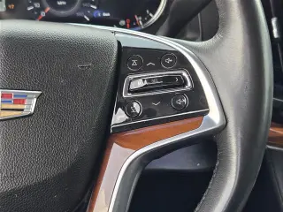 Cadillac Escalade ESV 2018 Lujo 4 puertas SUV