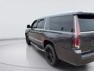 Cadillac Escalade ESV 2018 Lujo 4 puertas SUV