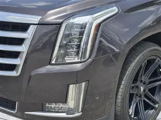 Cadillac Escalade ESV 2018 Lujo 4 puertas SUV
