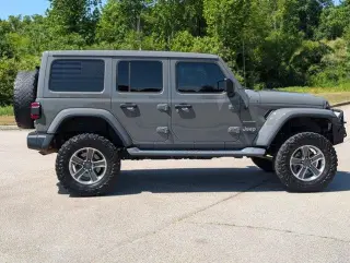 Jeep Wrangler Unlimited 2020 4x4 Sahara 4dr SUV