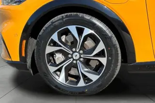 Ford Mustang Mach-E 2023 Premium 4 puertas SUV