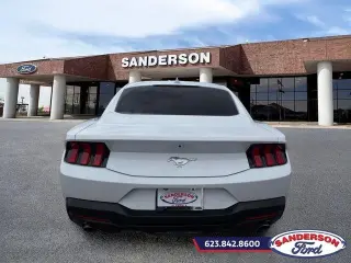 Ford Mustang 2025 EcoBoost 2 puertas Fastback