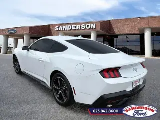Ford Mustang 2025 EcoBoost 2 puertas Fastback