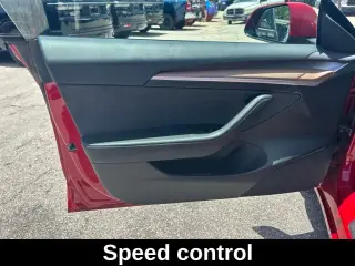 Tesla Model 3 2023 4 puertas Sedan