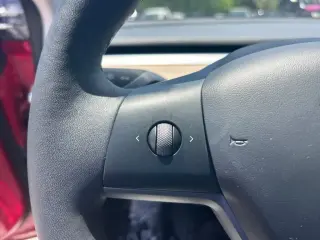 Tesla Model 3 2023 4 puertas Sedan