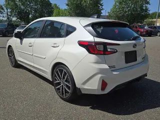 Subaru Impreza 2026 AWD Sport 4 puertas Familiar