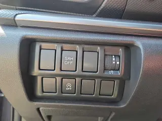 Subaru Forester 2023 AWD Premium 4 puertas Crossover