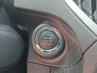 Subaru Forester 2023 AWD Premium 4 puertas Crossover