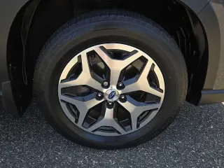 Subaru Forester 2023 AWD Premium 4 puertas Crossover