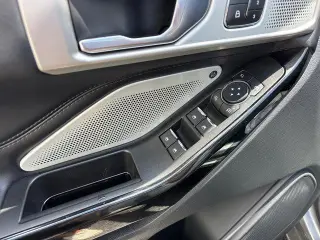 Ford Explorer 2022 AWD Platinum 4 puertas SUV