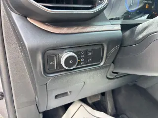 Ford Explorer 2022 AWD Platinum 4 puertas SUV