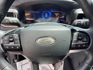 Ford Explorer 2022 AWD Platinum 4 puertas SUV