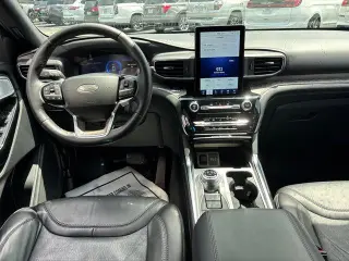 Ford Explorer 2022 AWD Platinum 4 puertas SUV