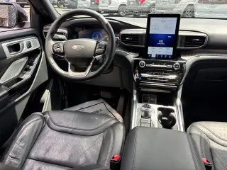 Ford Explorer 2022 AWD Platinum 4 puertas SUV