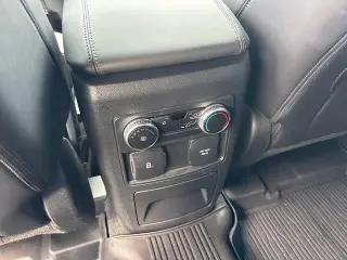 Ford Explorer 2022 AWD Platinum 4 puertas SUV