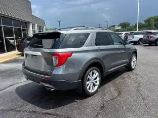 Ford Explorer 2022 AWD Platinum 4 puertas SUV