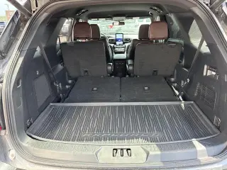 Ford Explorer 2022 AWD Platinum 4 puertas SUV
