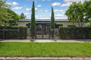 Propiedad en alquiler con 3 habitaciones y 3 baños en Miami