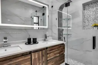 Propiedad en alquiler con 3 habitaciones y 3 baños en Miami