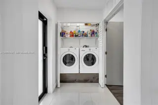 Propiedad en alquiler con 3 habitaciones y 3 baños en Miami