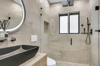 Propiedad en alquiler con 3 habitaciones y 3 baños en Miami