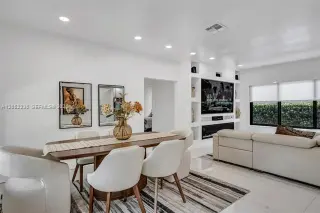Propiedad en alquiler con 3 habitaciones y 3 baños en Miami