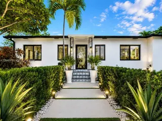 Propiedad en alquiler con 3 habitaciones y 2 baños en Miami