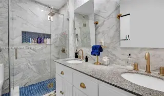 Propiedad en alquiler con 3 habitaciones y 2 baños en Miami