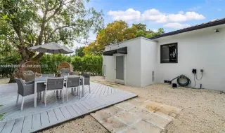 Propiedad en alquiler con 3 habitaciones y 2 baños en Miami