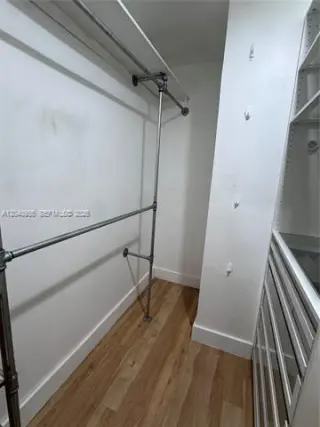 Propiedad en alquiler con 3 habitaciones y 2 baños en Miami