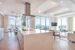 Propiedad en alquiler con 3 habitaciones y 3.5 baños en North Miami Beach