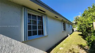 Propiedad en alquiler con 3 habitaciones y 2 baños en Miami