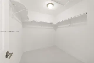 Propiedad en alquiler con 3 habitaciones y 2.5 baños en Miami
