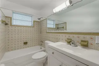 Propiedad en alquiler con 3 habitaciones y 2 baños en Miami