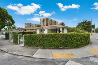 Propiedad en alquiler con 3 habitaciones y 2 baños en Miami