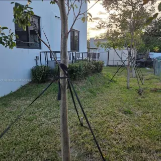 Propiedad en alquiler con 3 habitaciones y 2 baños en Miami