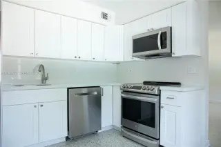 Propiedad en alquiler con 3 habitaciones y 2 baños en Miami