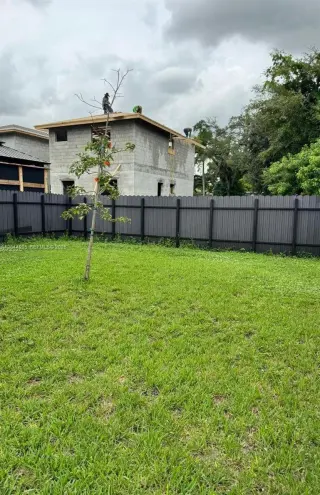 Propiedad en alquiler con 3 habitaciones y 2.5 baños en Miami