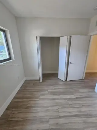 Propiedad en alquiler con 3 habitaciones y 2 baños en Miami