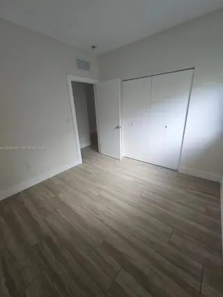 Propiedad en alquiler con 3 habitaciones y 2 baños en Miami