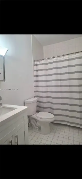 Propiedad en alquiler con 3 habitaciones y 2 baños en Miami