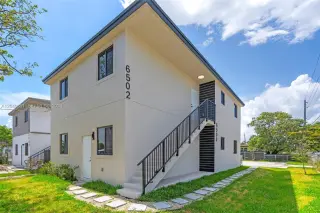 Propiedad en alquiler con 3 habitaciones y 2 baños en Miami