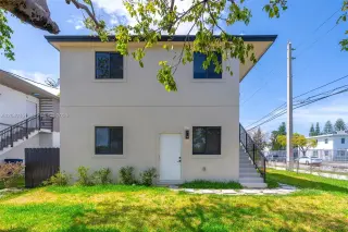 Propiedad en alquiler con 3 habitaciones y 2 baños en Miami