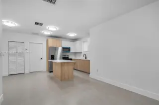Propiedad en alquiler con 3 habitaciones y 2 baños en Miami