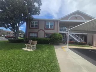 Propiedad en alquiler con 2 dormitorios y 2 baños en New Port Richey
