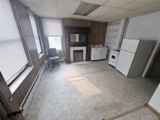Propiedad en alquiler con 0 habitaciones y 1 baño en Steubenville