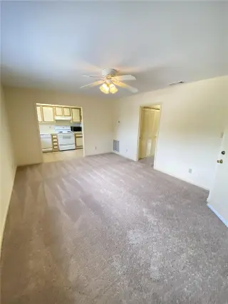 Propiedad en alquiler con 2 habitaciones y 1 baño en Savannah
