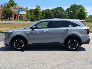 Kia Sorento 2025 S 4dr SUV