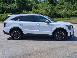 Kia Sorento 2025 S 4dr SUV